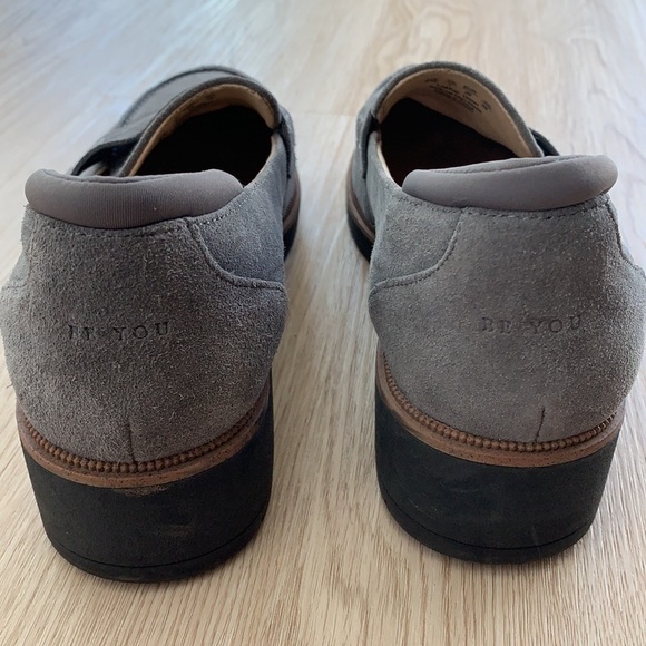 Dr. Scholl's Gray Loafers - Picture 5 of 7